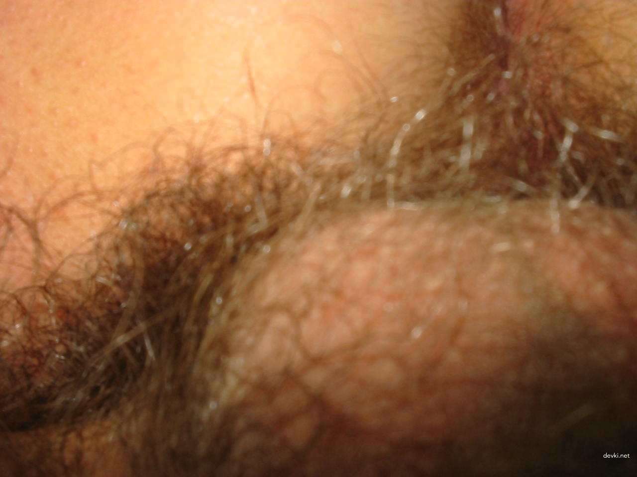 Skinny girl's amateur sex tape: Explicit homemade porn photo shoot