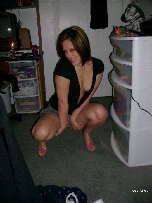 Nude Brunette in Gray Skirt: Explicit Amateur Photo Shoot