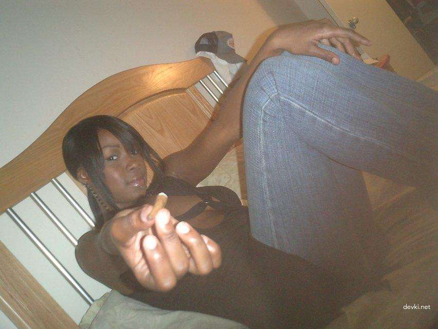 Interracial Amateur Sex: White Guy Fucks Black Girl - XXX Hardcore Action