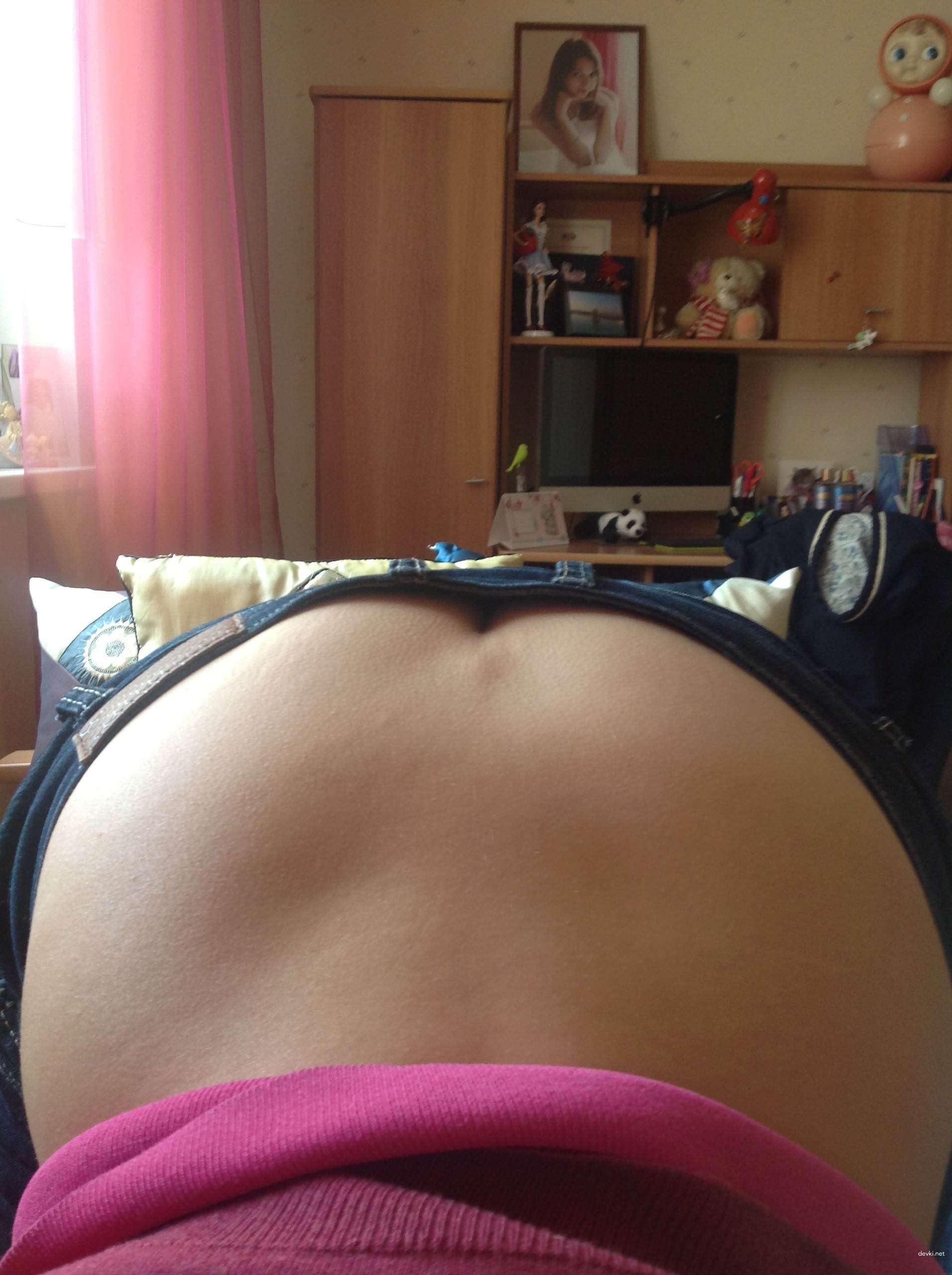 Amateur Home Blowjob: Explicit Oral Sex Photos