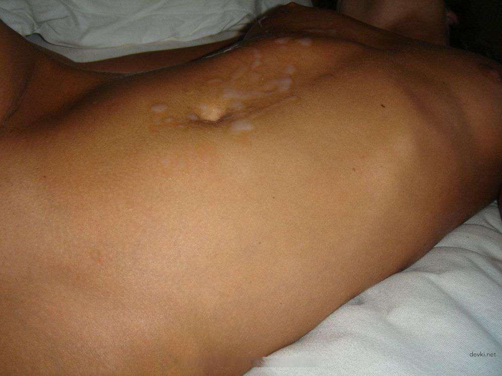 Naked Blonde Covered in Cum: Amateur Porn Photo Explosion