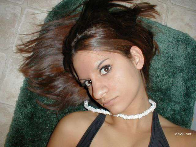 Brunette with Pink Dildo: Explicit Amateur Porn Photo