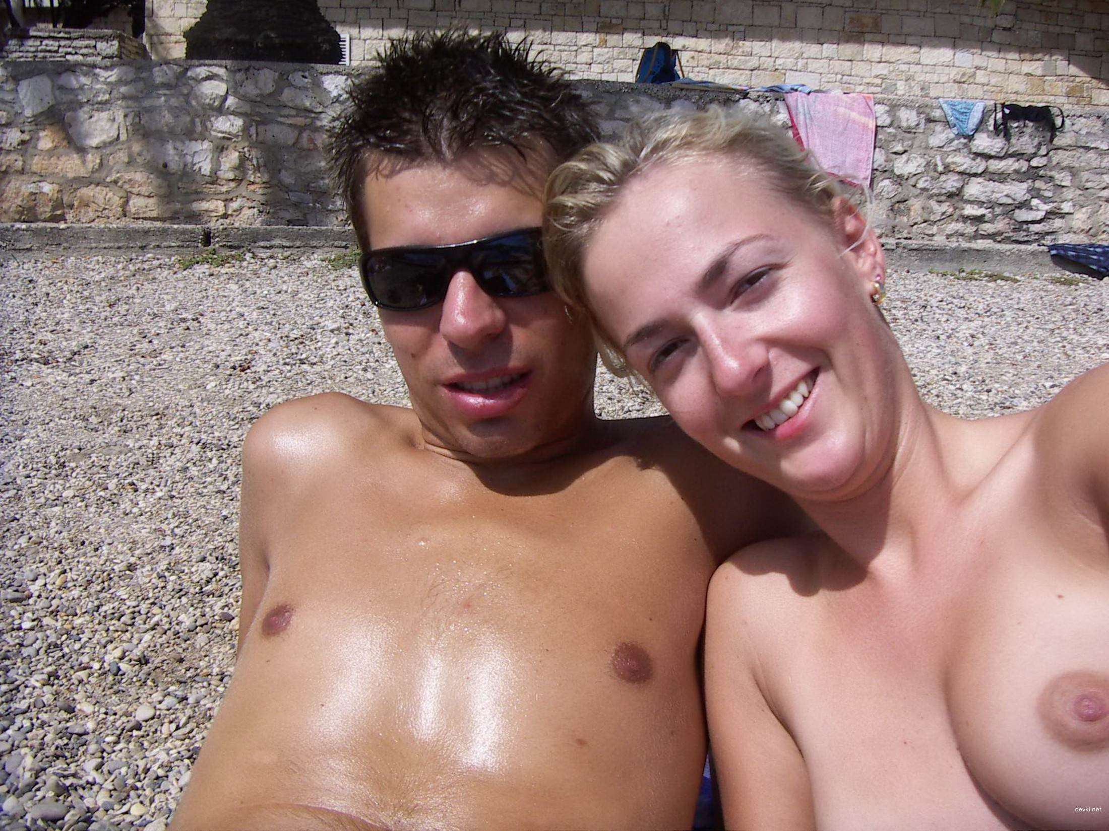 Blonde in Glasses Gives Blowjob: Amateur Porn Photo