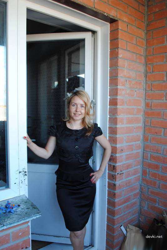 Explicit Mature Amateur Erotica: Private Photos of Mature Woman
