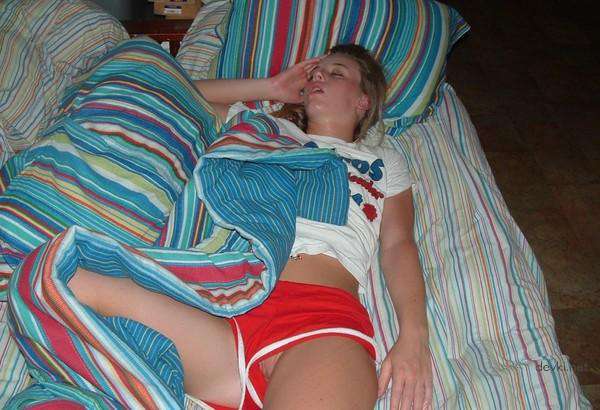 Amateur XXX Photos: Explicit Homemade Porn Pics Collection