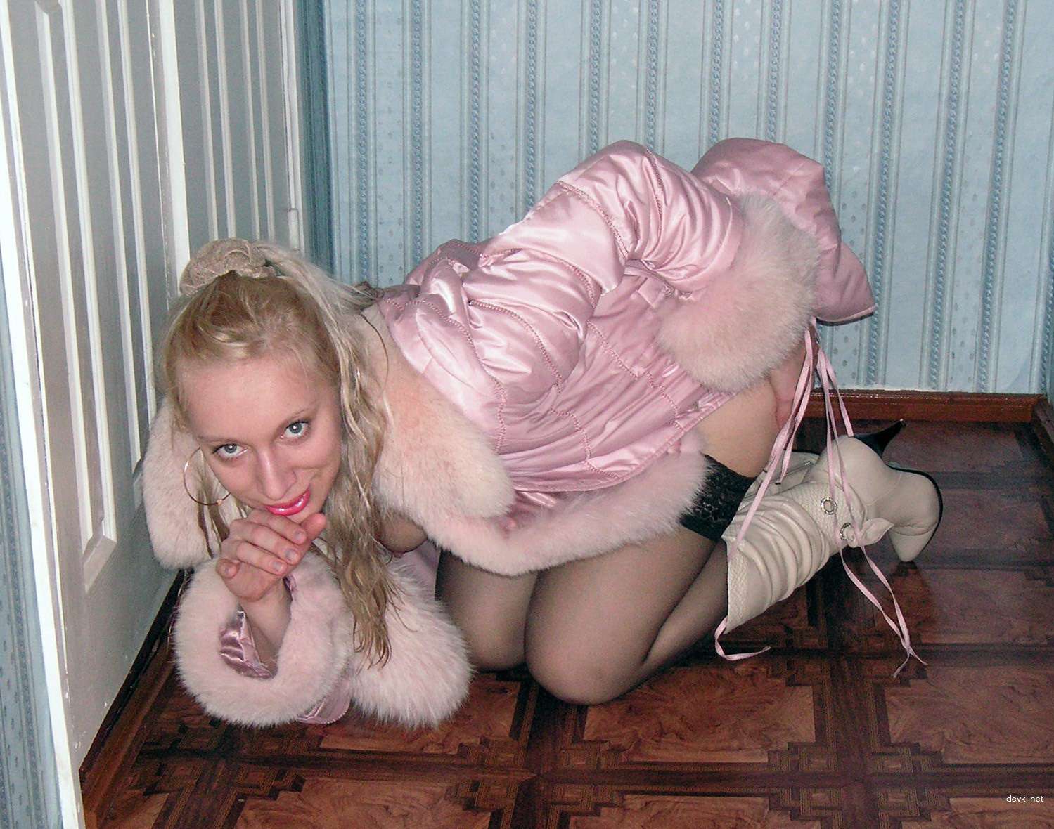 Thick Slut Exposing Pussy - Explicit Amateur Porn Pic