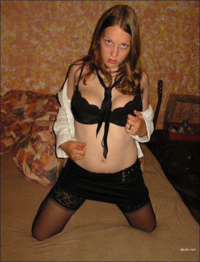 Hot Amateur Redhead Sex Photo - Explicit Homemade Porn with Fiery Girl