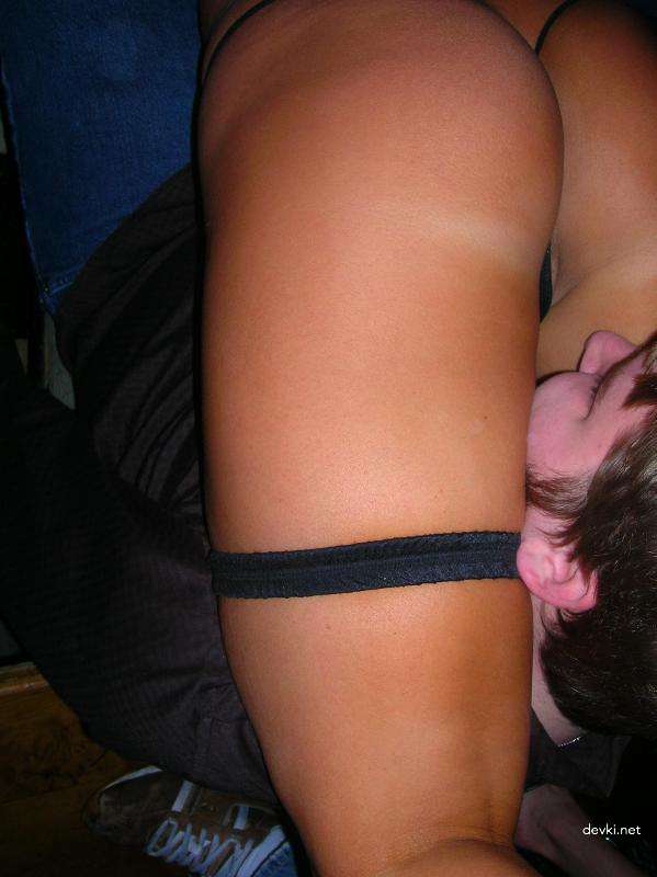 Wild Amateur Porn Party: Hardcore XXX Photos!