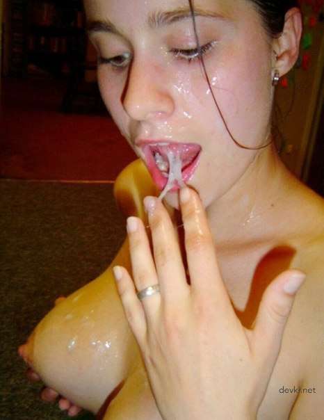 Hot Girls Amateur Porn Pics: Explicit Intimate Photos