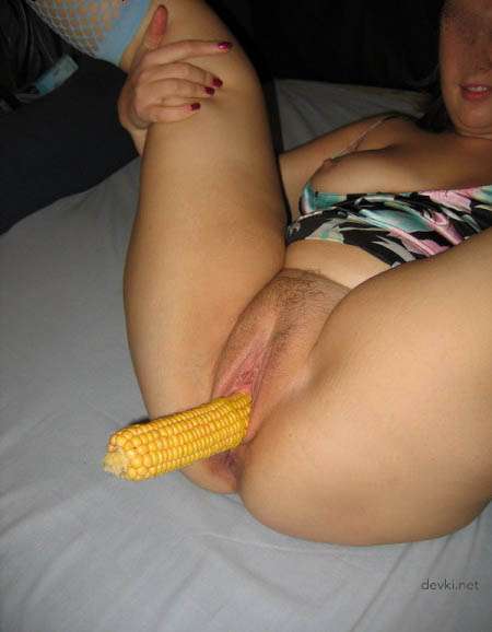 Amateur Woman Loves Stuffing Her Pussy and Ass with Various Vegetables