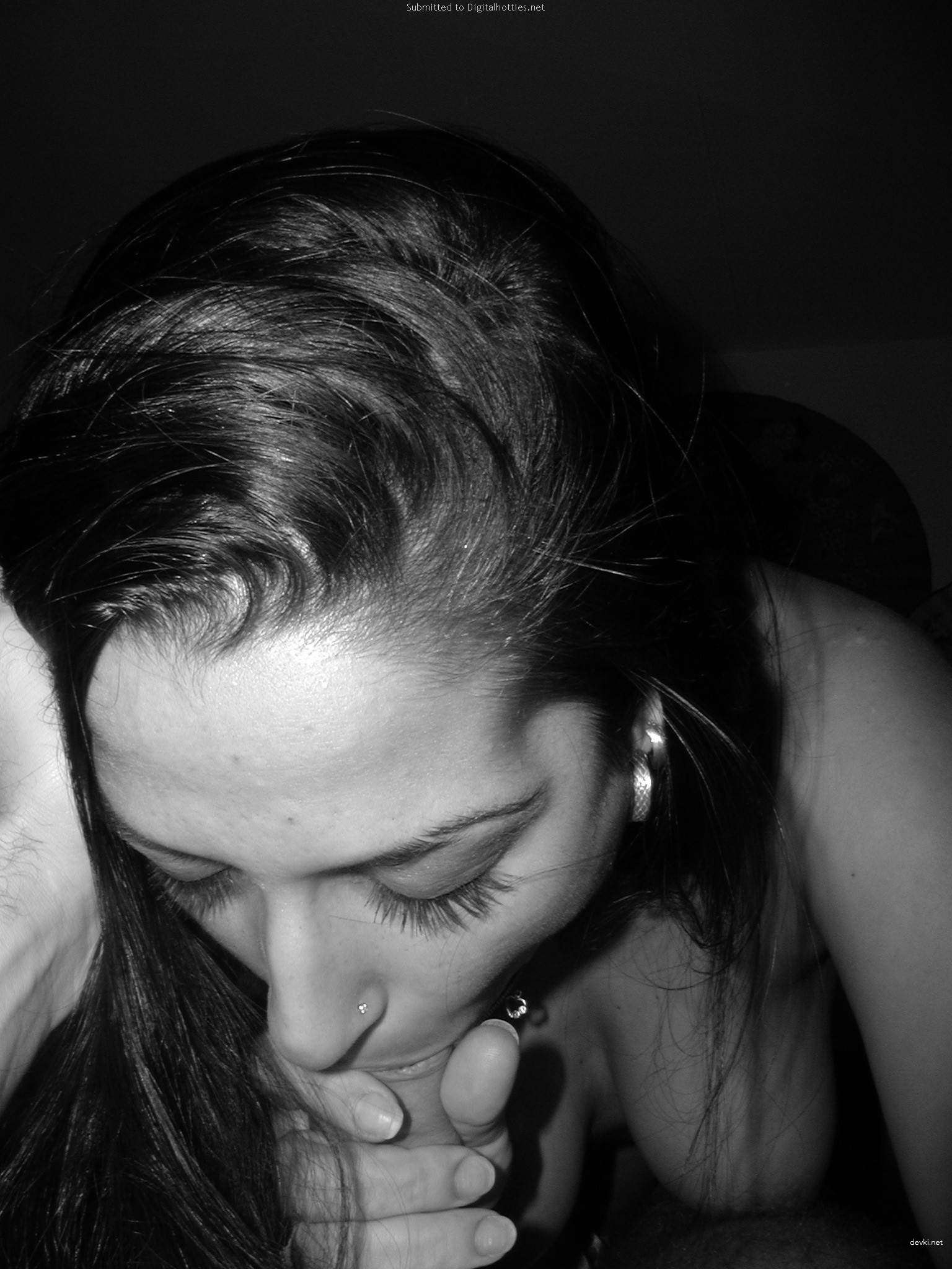 Hot Nude Babe Amateur Porn Pics - Explicit XXX Photos