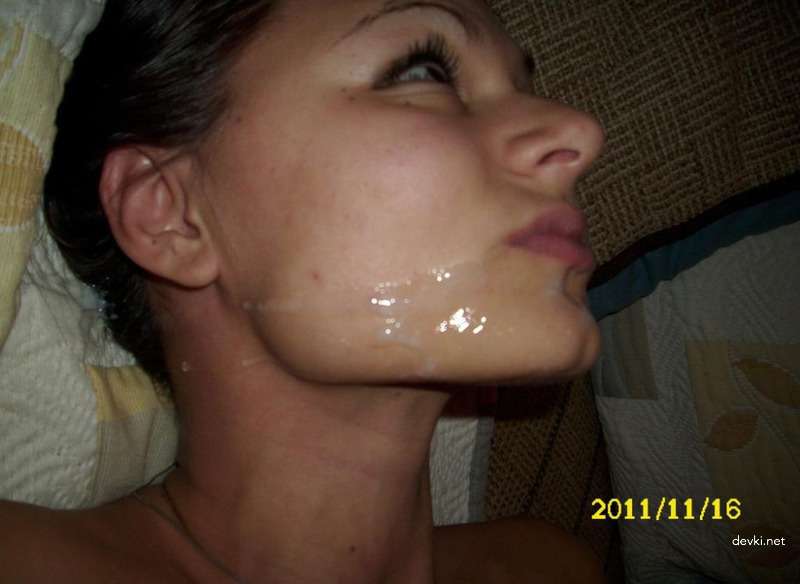 Luxurious Brunette Sucks and Gets Facial in Amateur Porn Pic