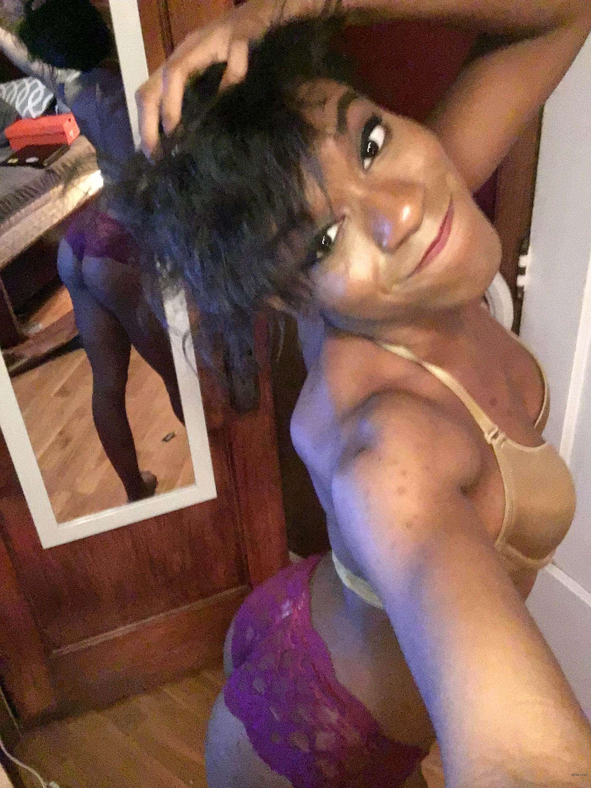 Private Mulatto Amateur Porn Photos: Explicit Interracial Sex Pics