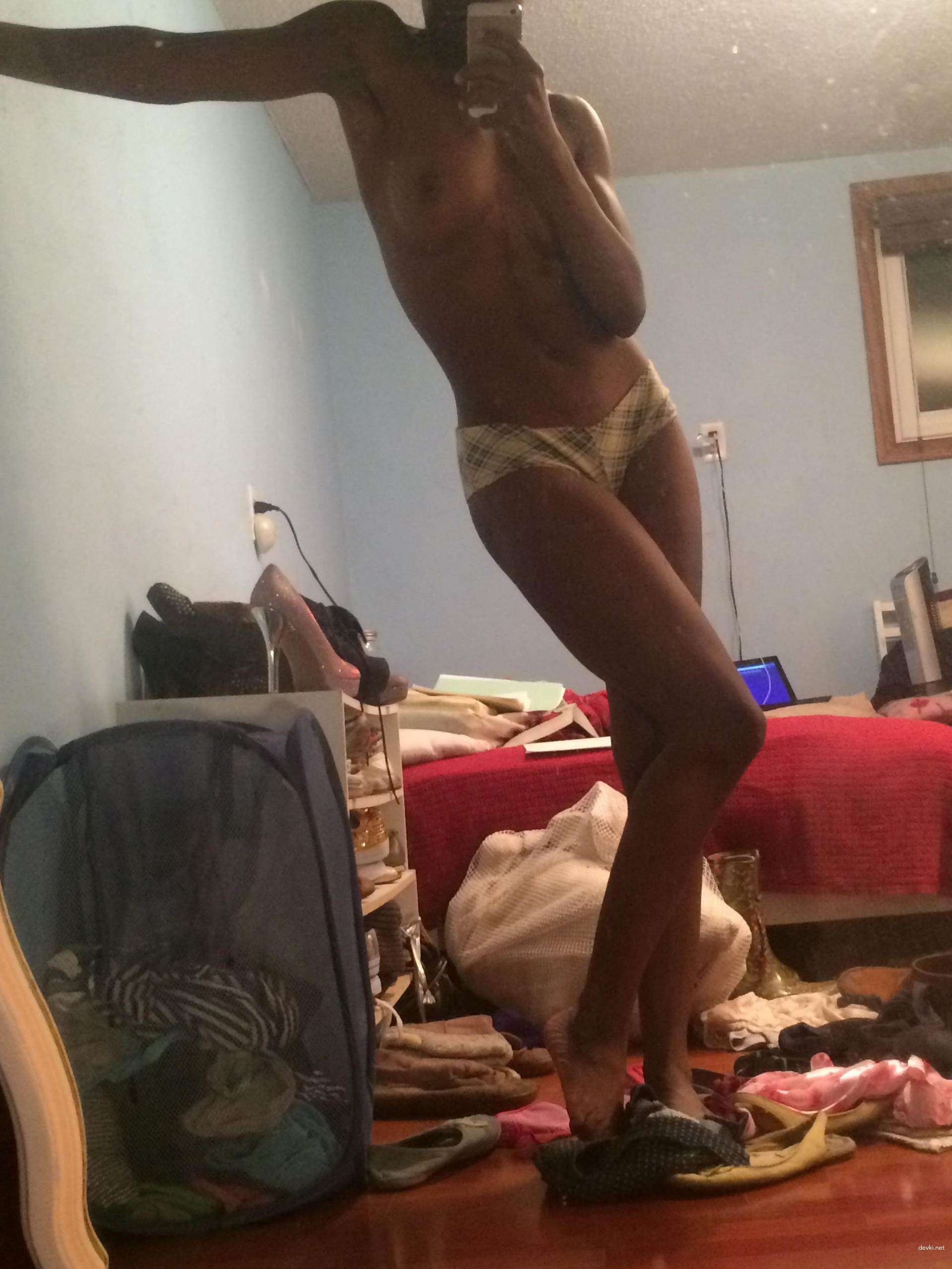 Private Mulatto Amateur Porn Photos: Explicit Interracial Sex Pics