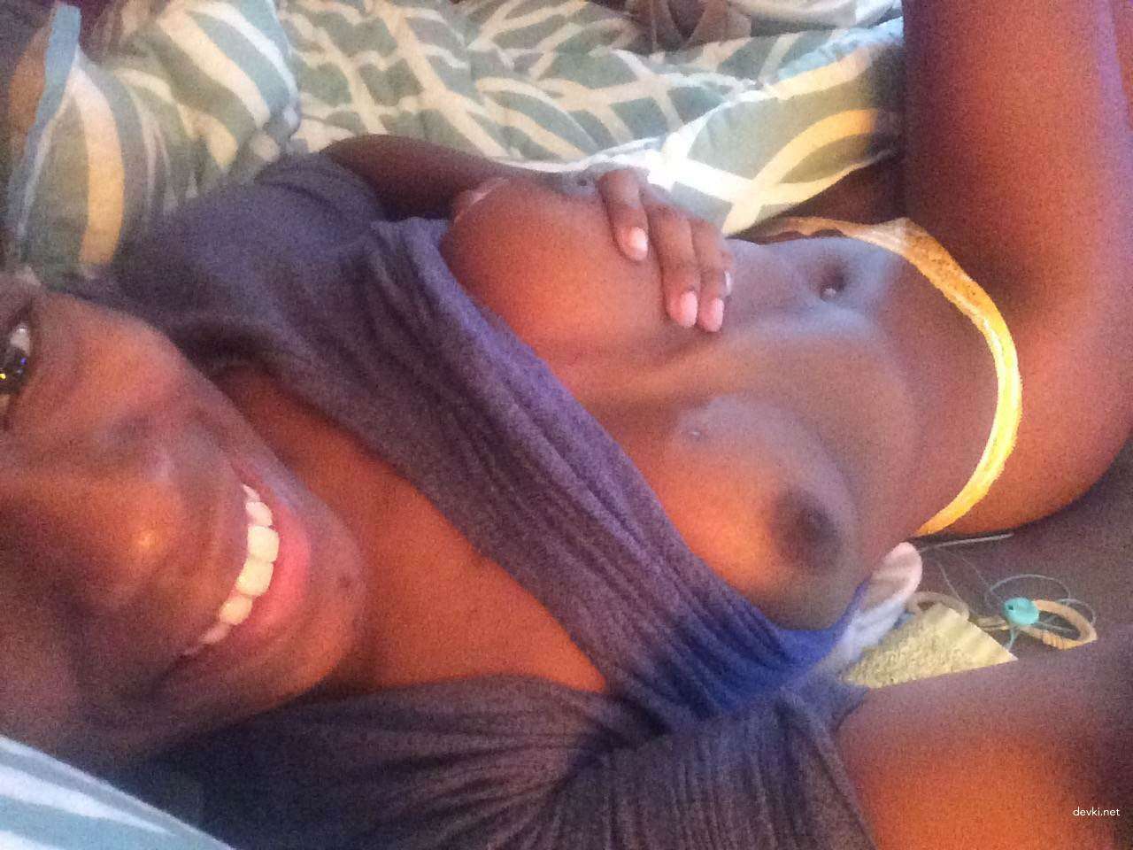 Private Mulatto Amateur Porn Photos: Explicit Interracial Sex Pics