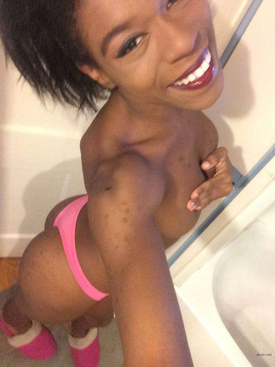 Private Mulatto Amateur Porn Photos: Explicit Interracial Sex Pics