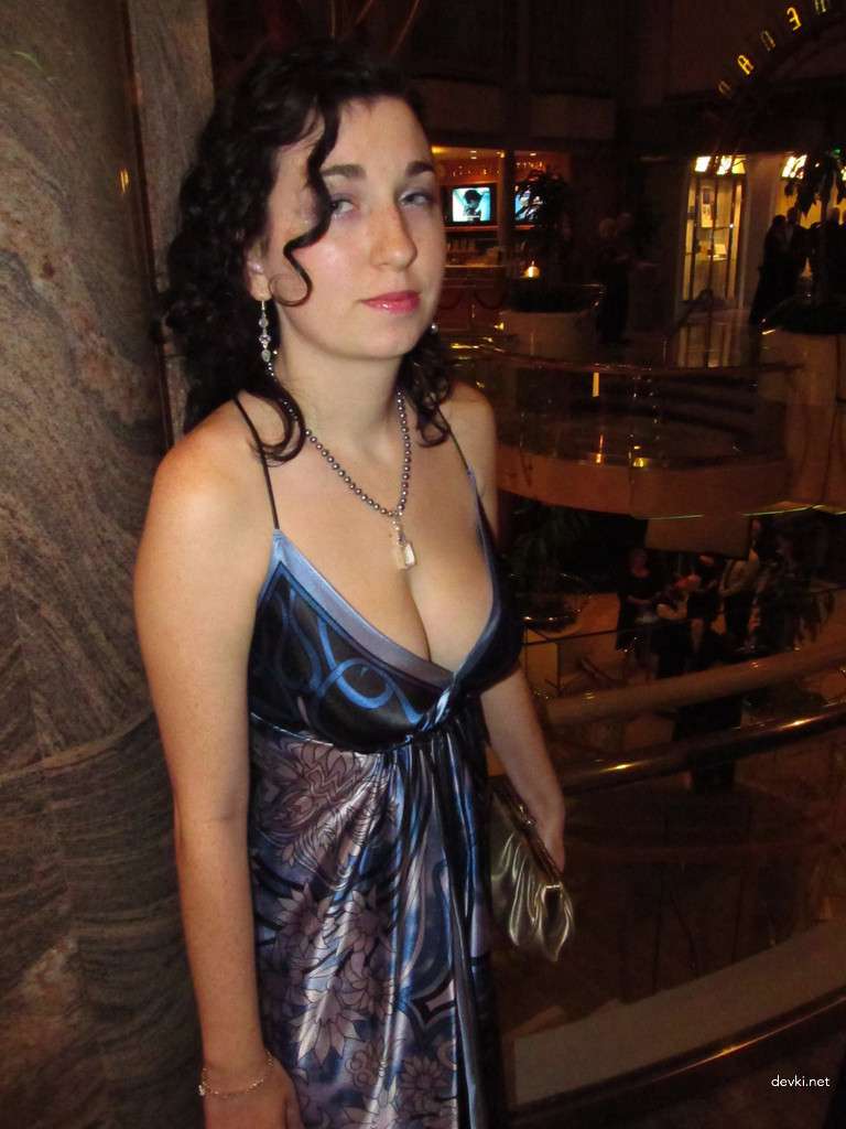 Hot Amateur Wife Photo: XXX Explicit Homemade Porn Pics