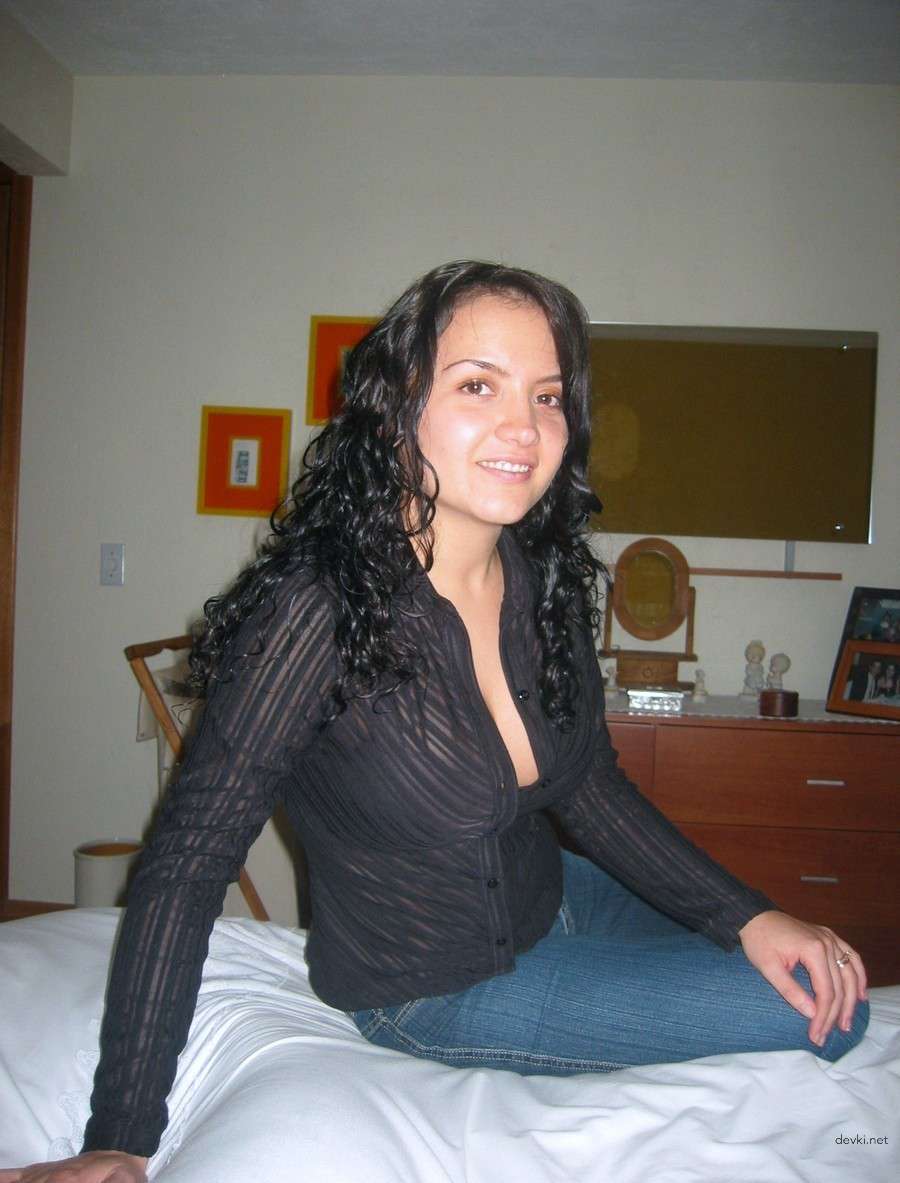 Raw Homemade Porn Pics: Explicit Amateur Sex Photos