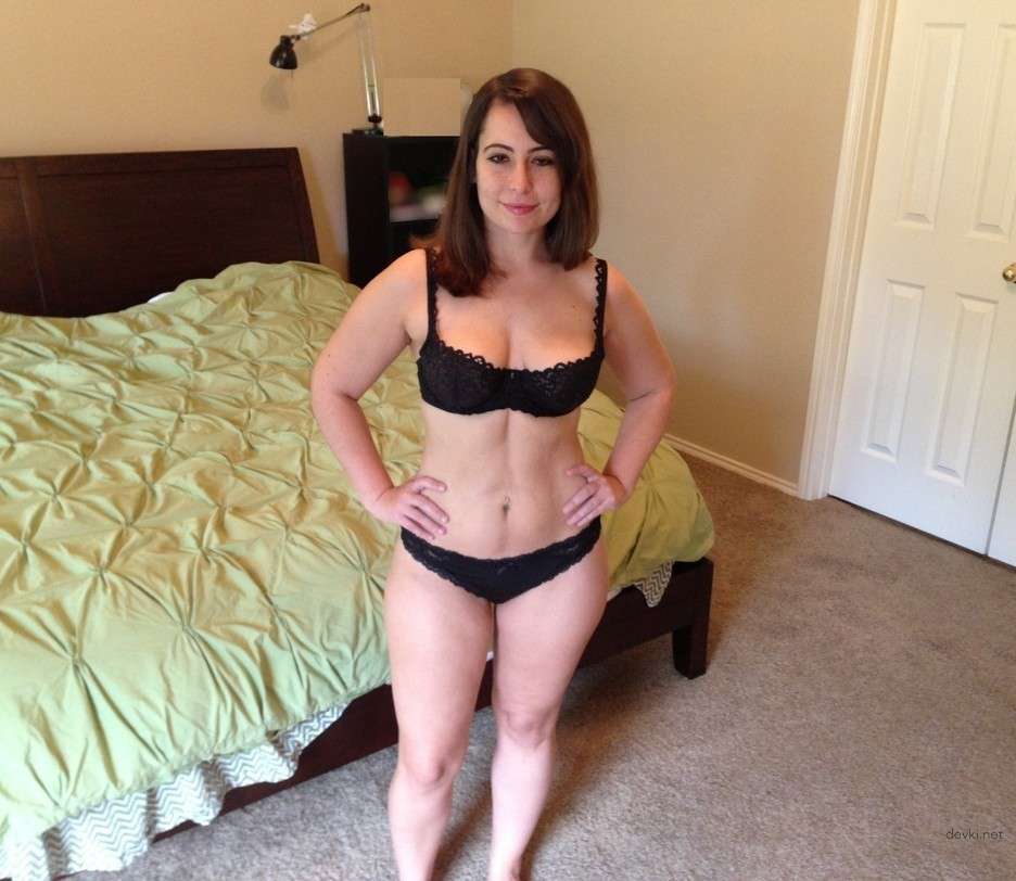 Hardcore Amateur Pussy Pounding