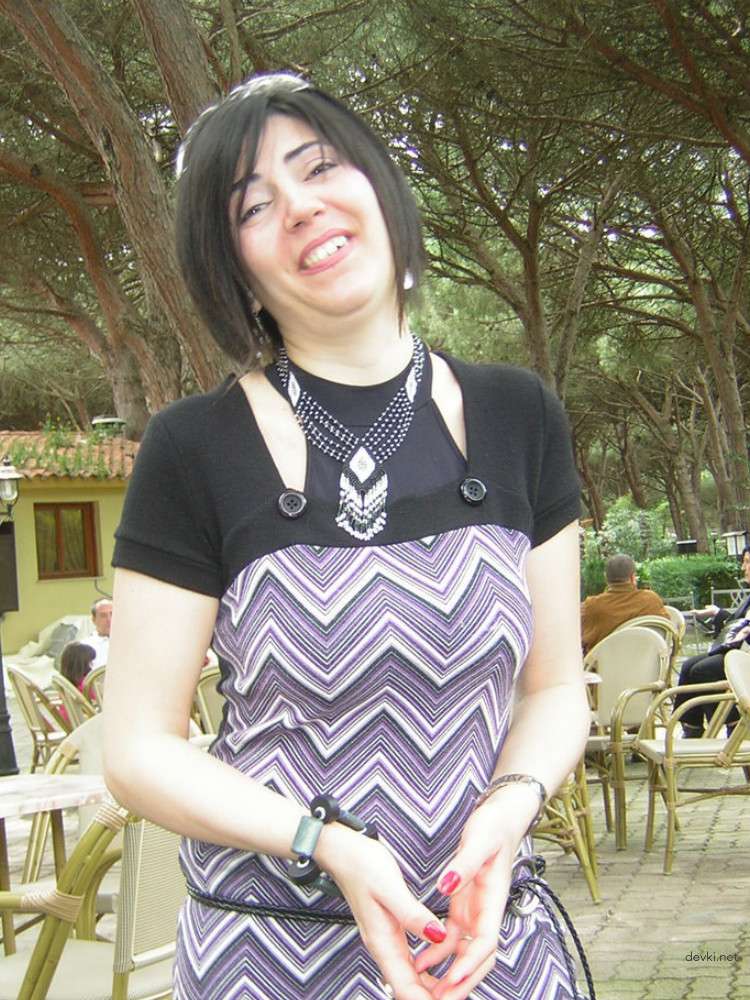 Mature Hairy Pussy Amateur Porn Photo Set