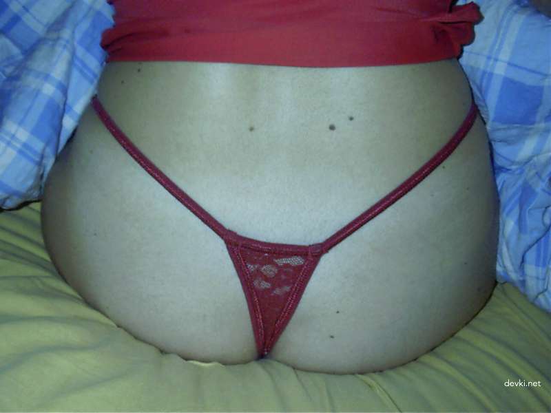 Hot Young Student's Amateur Porn - Explicit Homemade Sex Pics