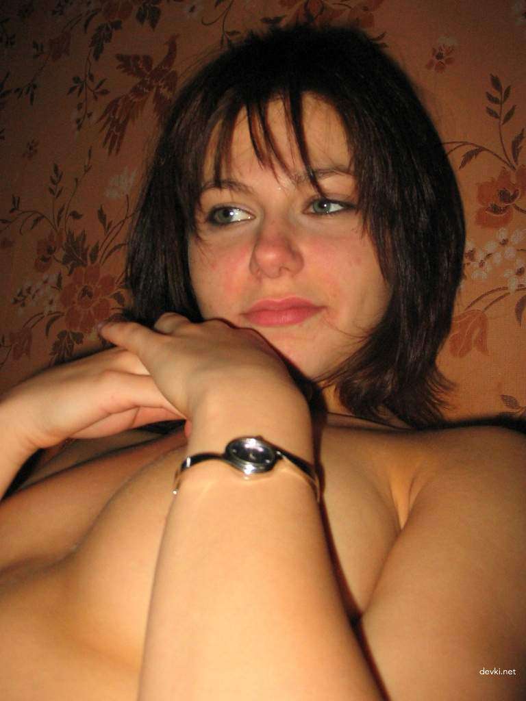 Explicit Close-Up Amateur Porn Photos of Girl - XXX Pussy Shots