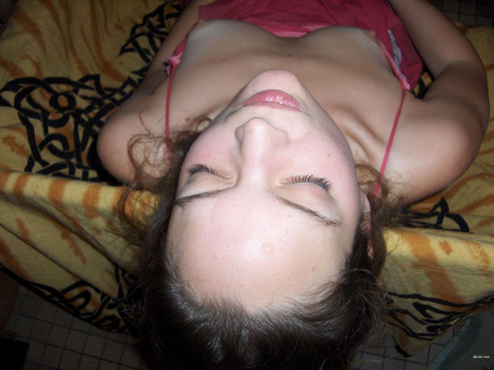 Beautiful Babe with Hairy Pussy in Amateur Porn Pic