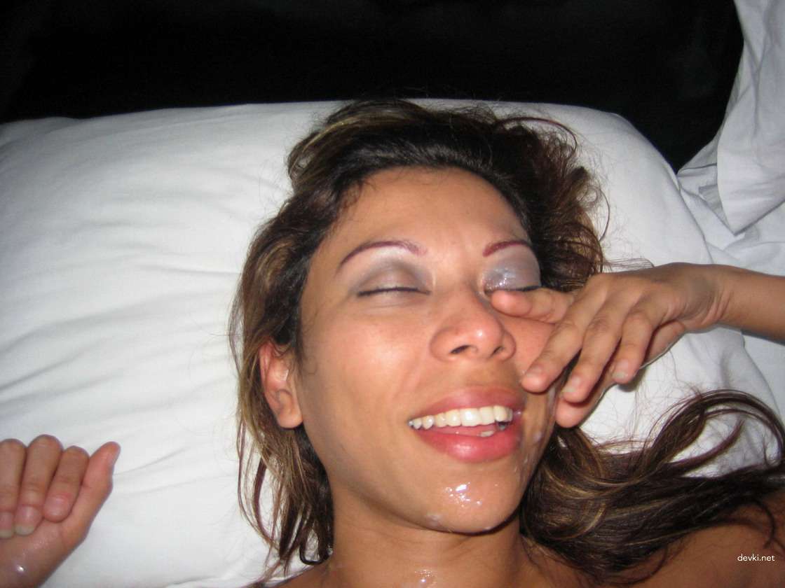 Interracial Amateur Sex with Hot Mulatto - Explicit Homemade Porn