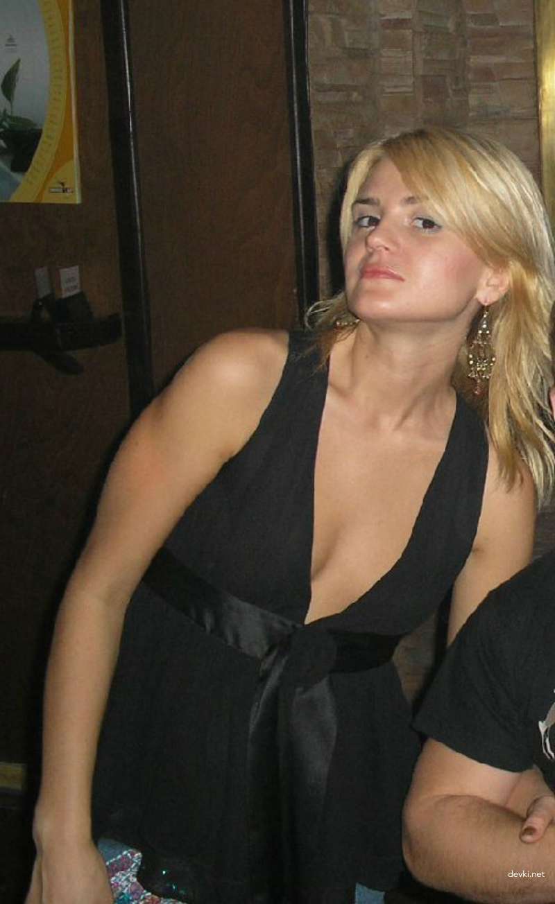 Amateur Wife Sex Tape: Private Porn Photos with Hardcore Action