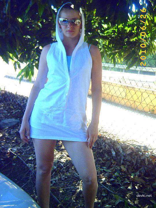 Explicit Private Photos of Sexy Woman: Amateur Nude Pics