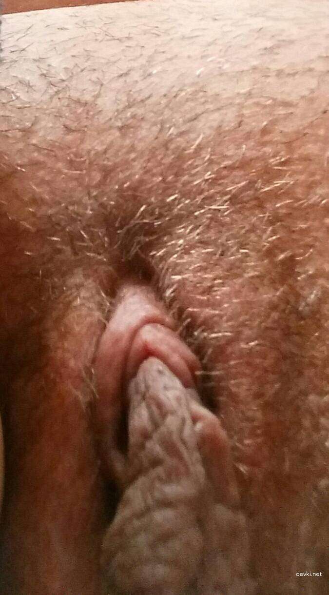 Explicit Private Photos of Sexy Woman: Amateur Nude Pics