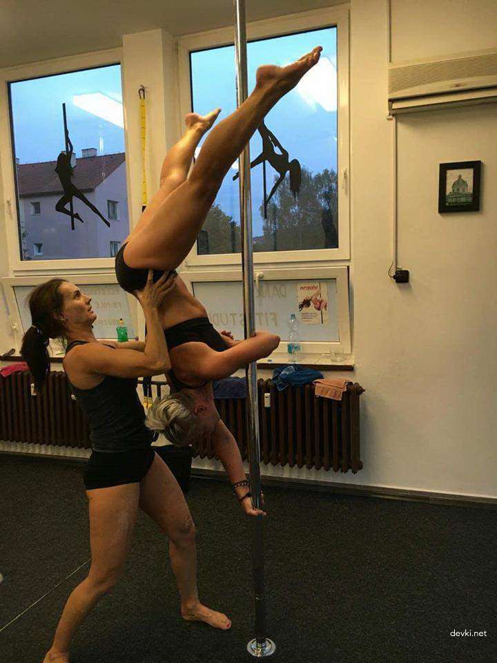 Mature Babe's Amateur Porn - Explicit Homemade Erotica