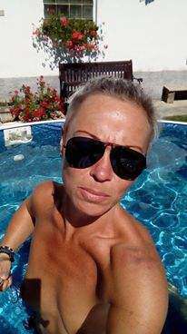 Mature Babe's Amateur Porn - Explicit Homemade Erotica