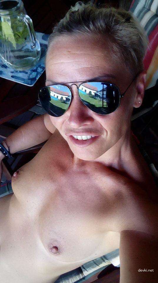 Mature Babe's Amateur Porn - Explicit Homemade Erotica