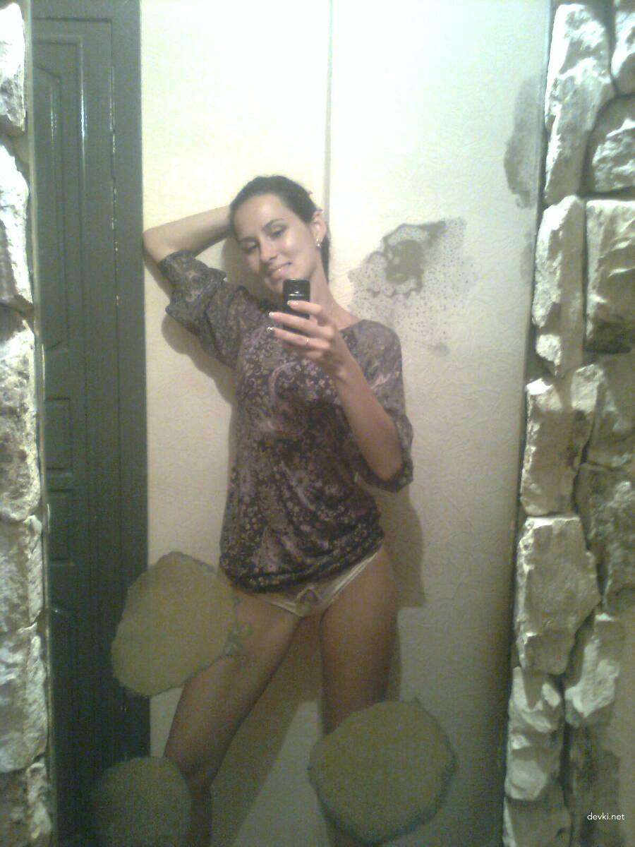 Mature Girlfriends Amateur Porn Photos - Explicit Mature Women Sex Pics