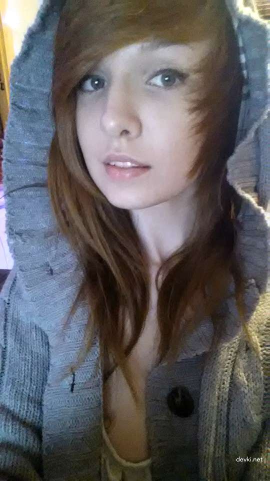 Amateur Girl Fucks Herself with Dildo - Explicit Solo Masturbation