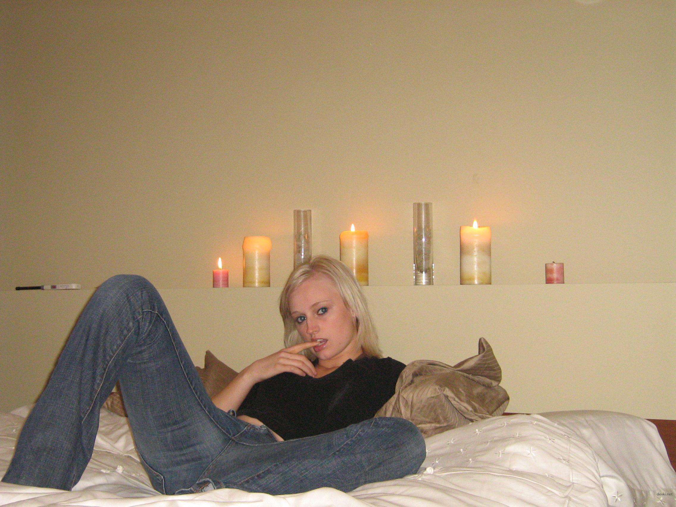 Skinny Blonde Amateur Porn: Explicit Photos of Slim Russian Girl