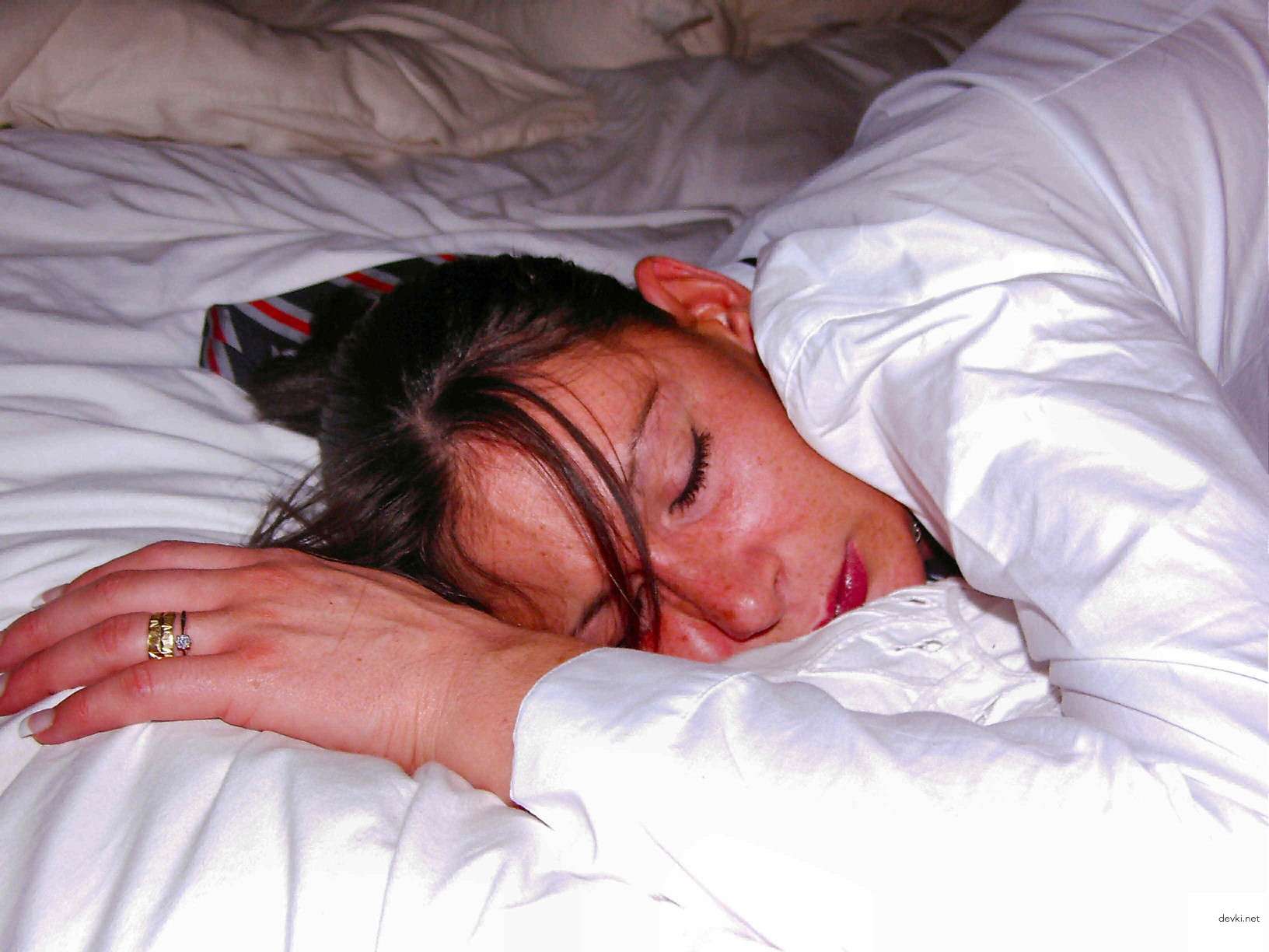 Amateur Student Anal Self-Fuck: Explicit Solo Porn Photo