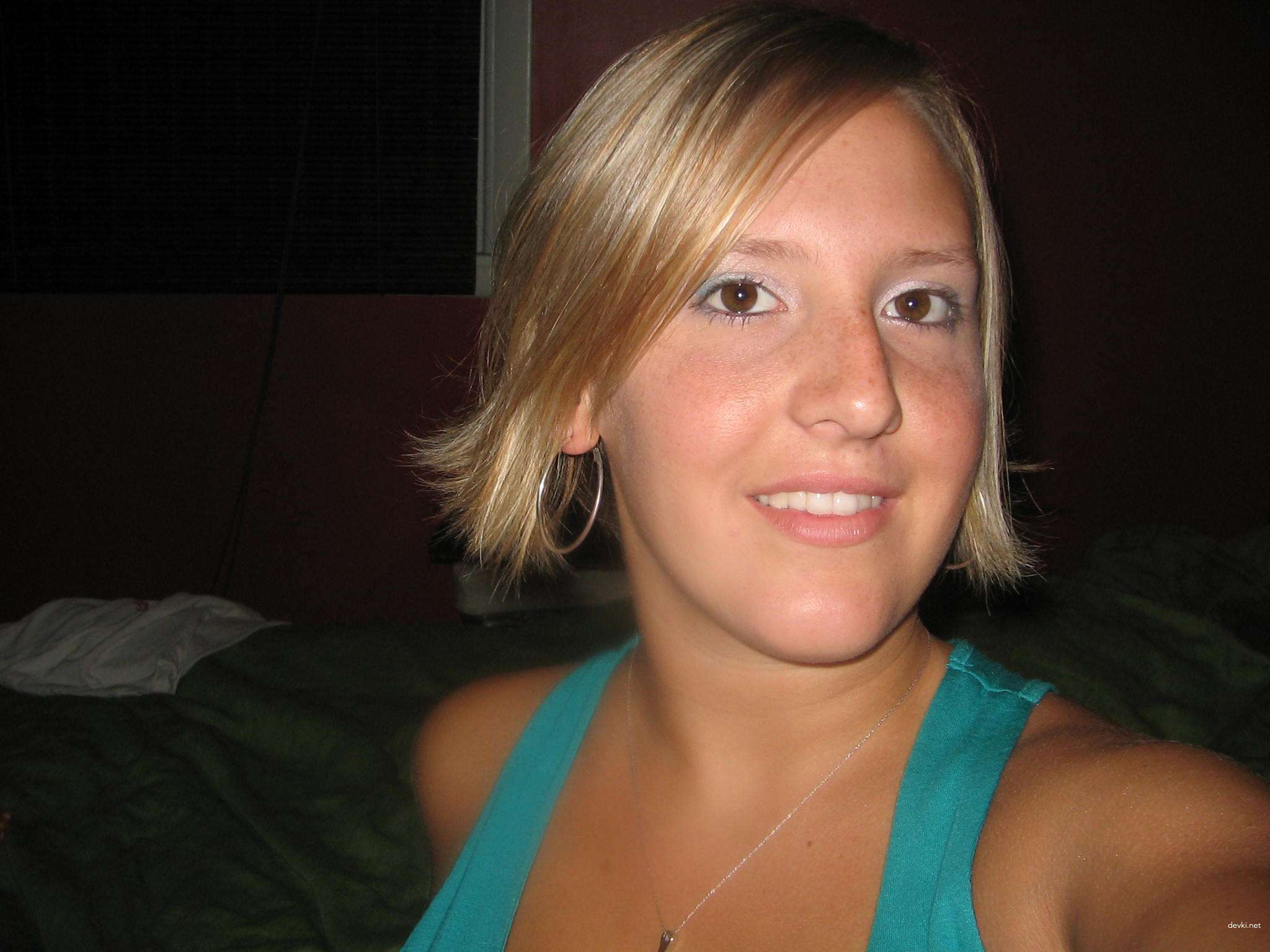 Curvy Amateur MILF in Hot Home Sex Session