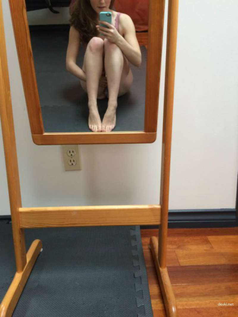 Hot Girl Fucks Her Girlfriend - Amateur Lesbian Porn Photo