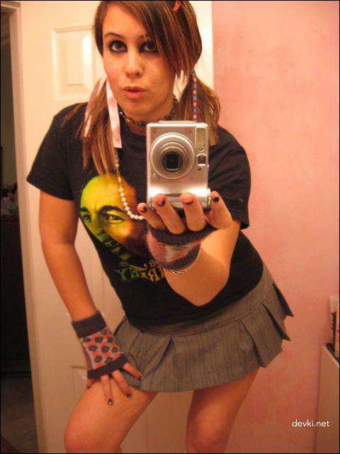 Explicit Amateur Teen Nude Photos: Uncensored Young Girls Exposed