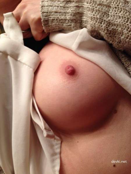 Explicit Amateur Pregnant Wife Porn - Hot and Horny XXX Photos