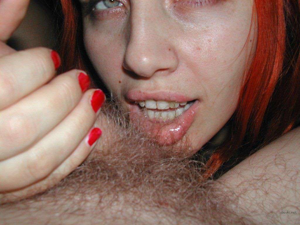 Sucking Cock and Fucking Pussy: Amateur Porn Photo with Explicit Blowjob and Pussy Play