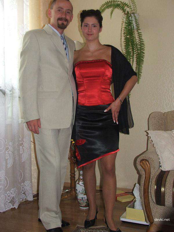 Hardcore Group Sex with Athletic Amateur - Explicit Amateur Porn Photos