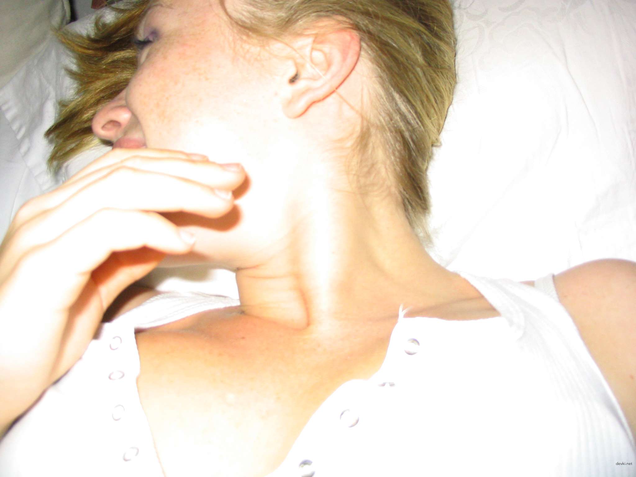 Hot amateur guy giving explicit cunnilingus to sexy girl