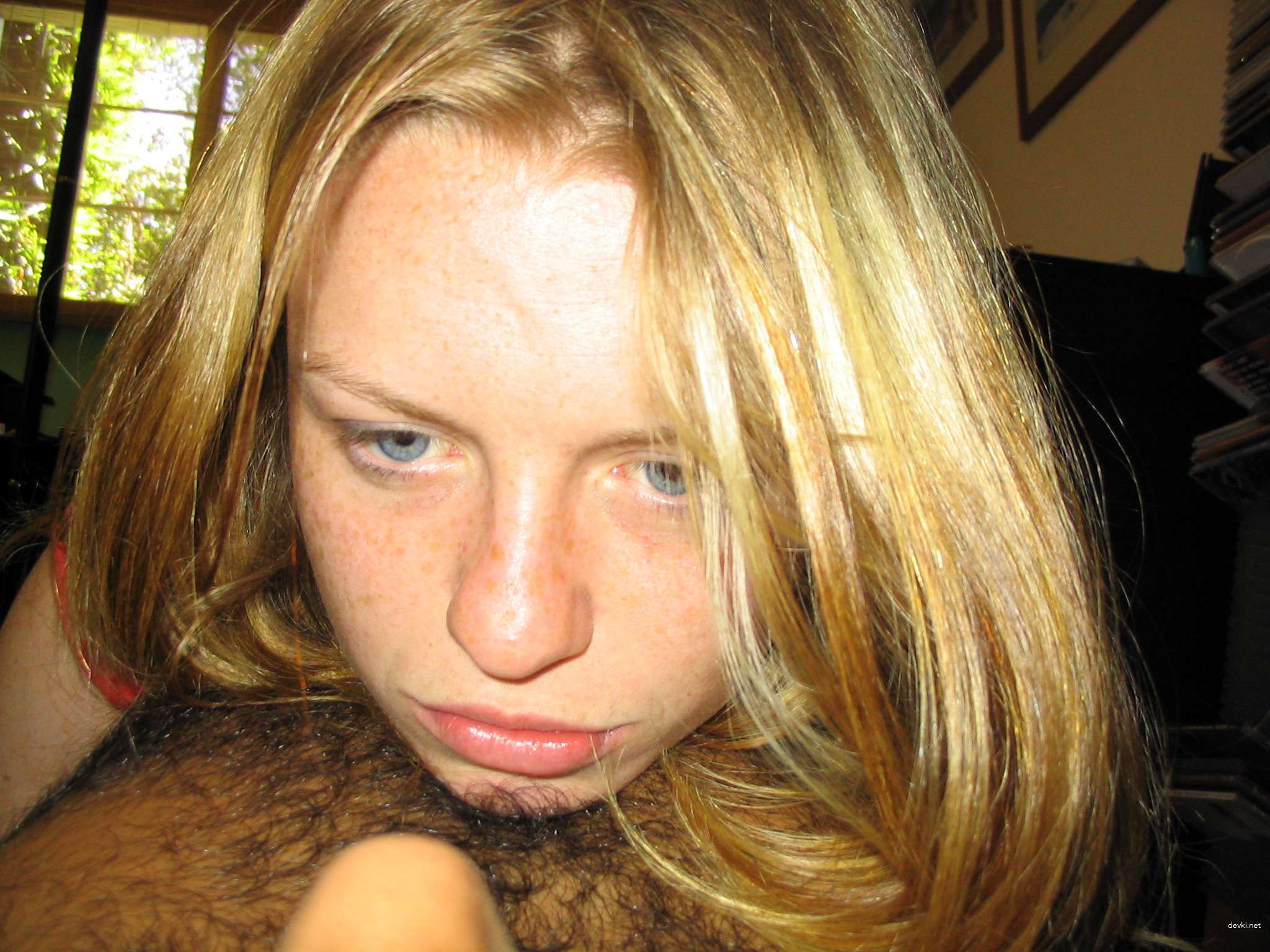 Hot amateur guy giving explicit cunnilingus to sexy girl