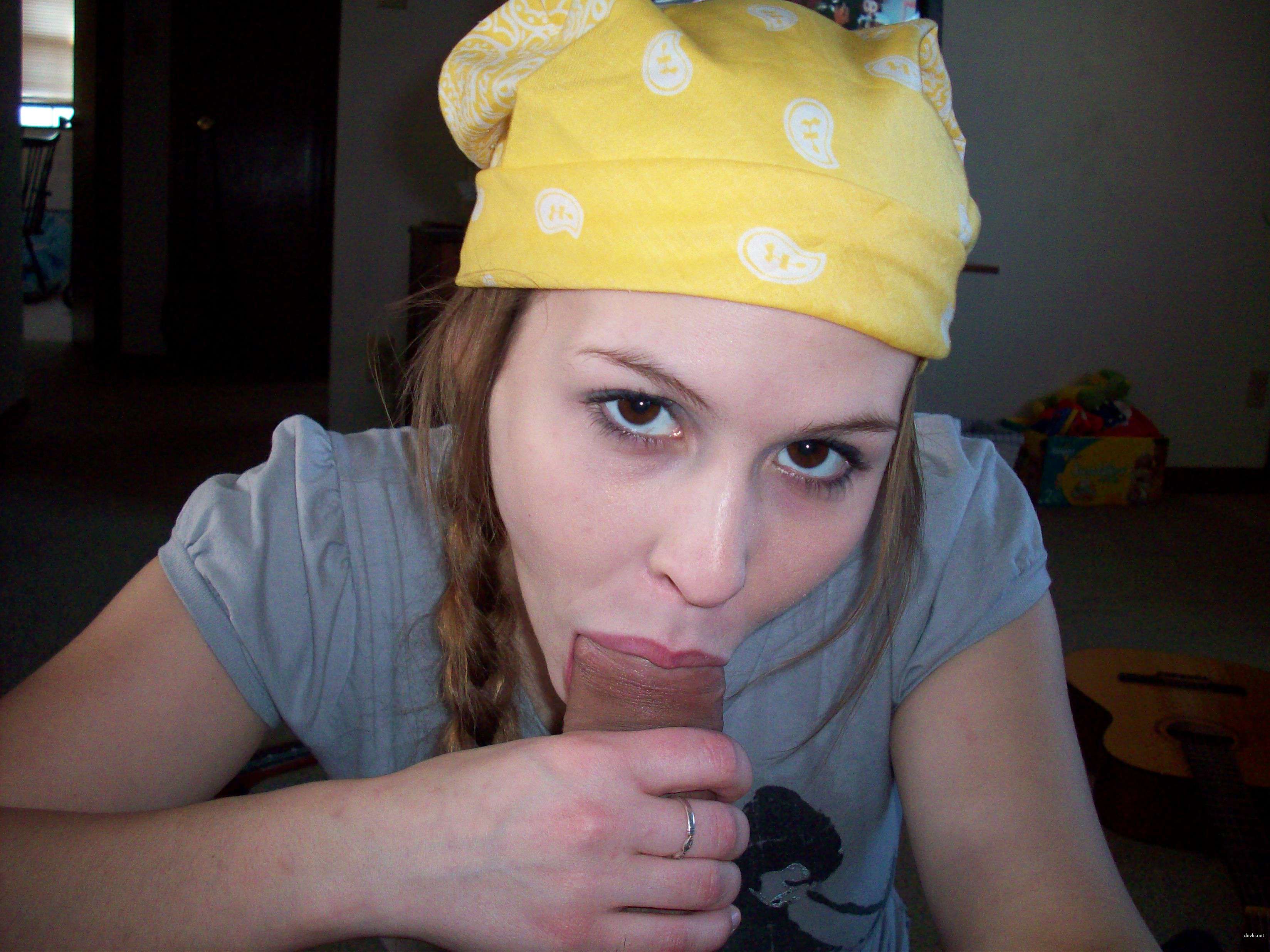 Hot Amateur Sucks Big Cock - Explicit Blowjob Photo