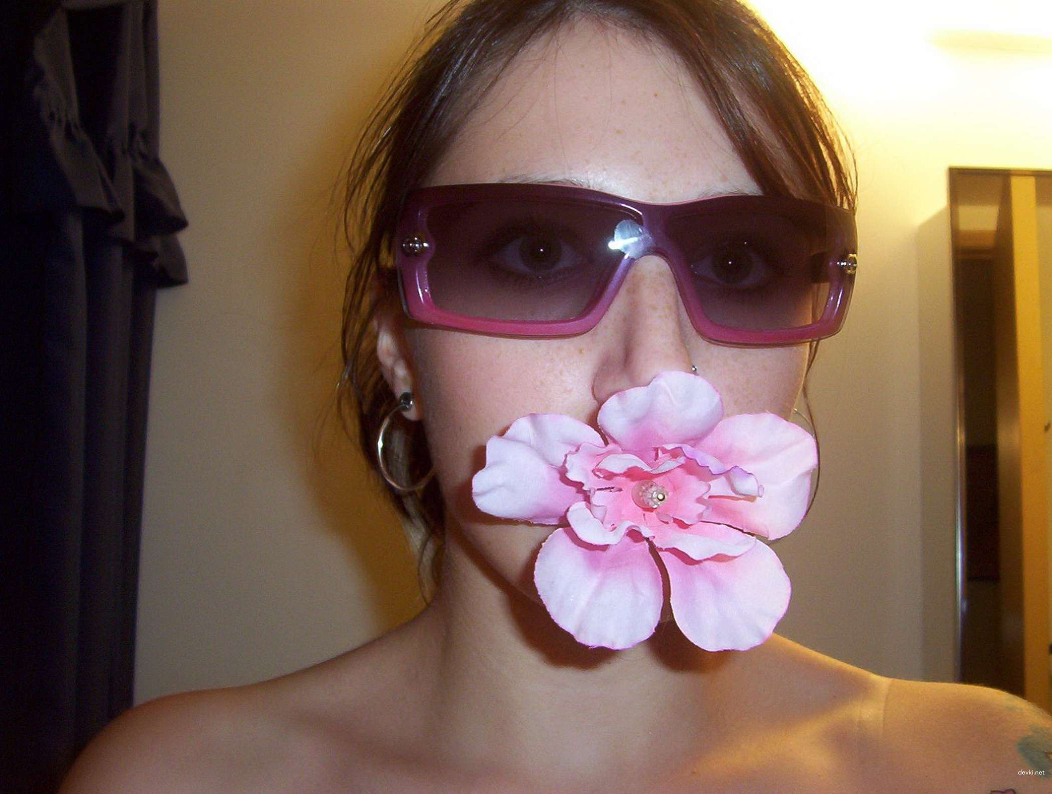 Hot Chick Sucking Boyfriend's Dick - Amateur Blowjob Porn