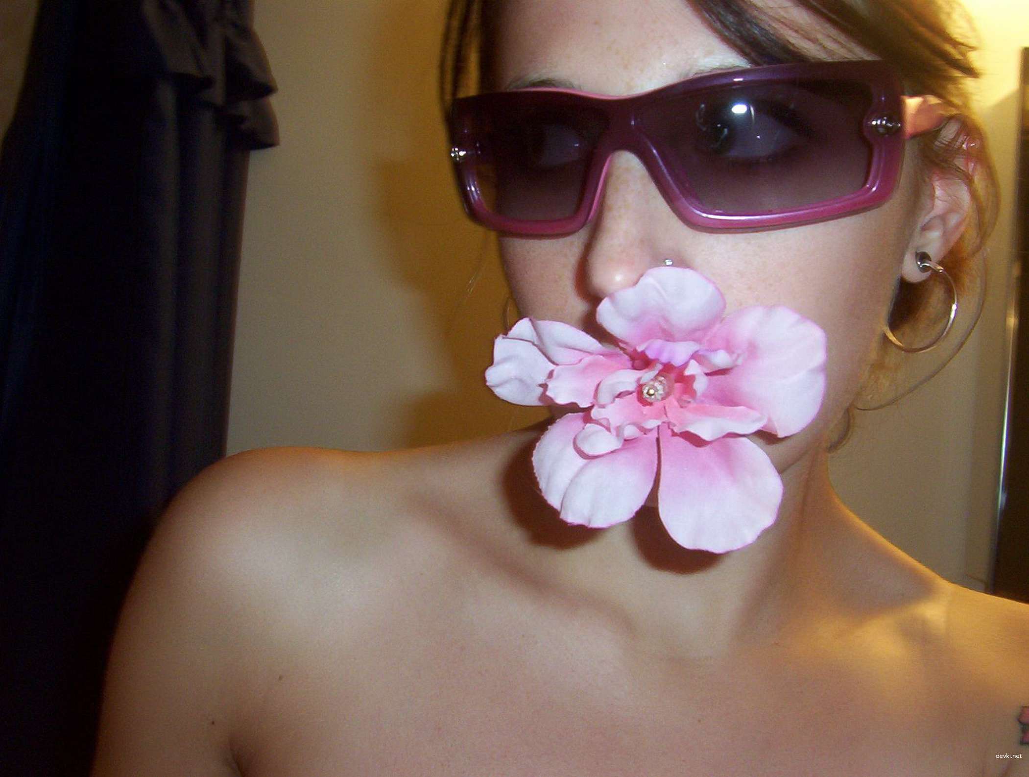 Hot Chick Sucking Boyfriend's Dick - Amateur Blowjob Porn