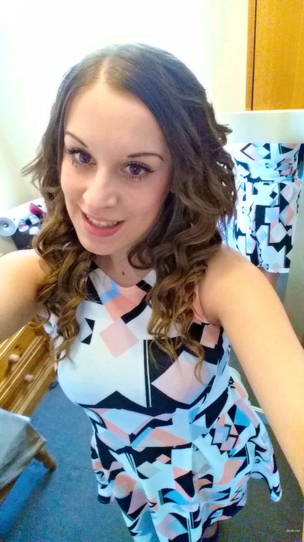 Rough Amateur Fuck: Girl Impaled on Cock